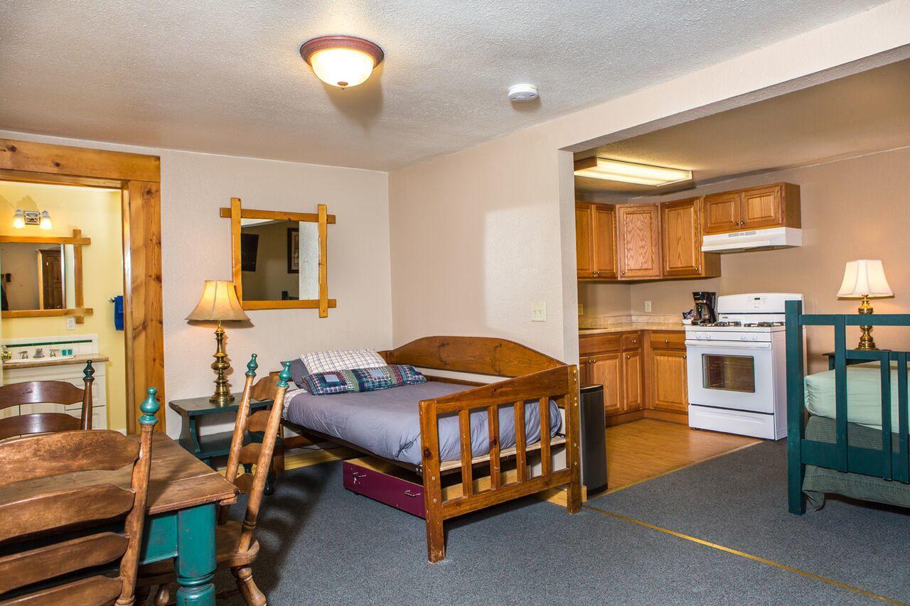 Norwood Inn エクステリア 写真